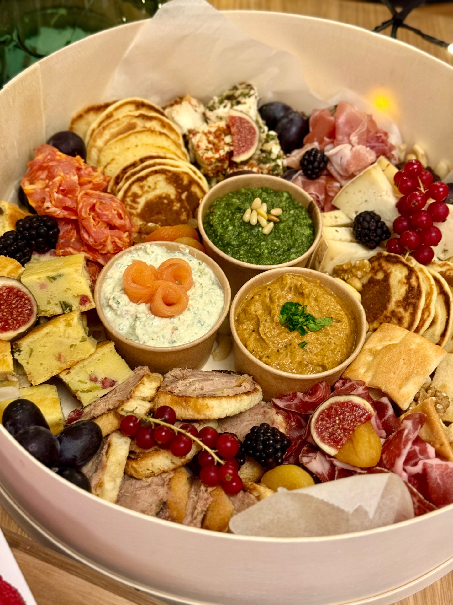 Box apéro + bûche disponible du 19 au 31 décembre en click&collect